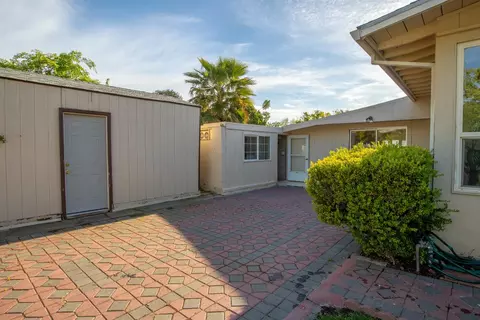Exterior - 2412 Upham Ct, Carmichael, CA 95608 photo 11 of 27