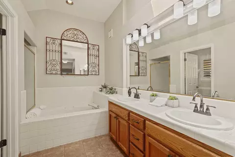 747 Hemmingway Ct, Tracy, CA 95376 photo 28