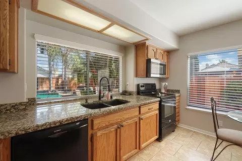 747 Hemmingway Ct, Tracy, CA 95376 photo 18