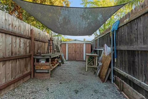 Exterior - 926 Lourence Dr, Tracy, CA 95376 photo 19 of 20