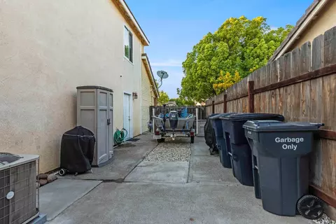 Other - 926 Lourence Dr, Tracy, CA 95376 photo 1 of 3