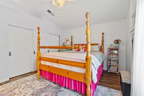 Bedroom - 926 Lourence Dr, Tracy, CA 95376 photo 6 of 8