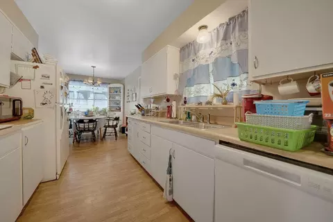 Kitchen - 240 Judy Dr, Sutter Creek, CA 95685 photo 3 of 6