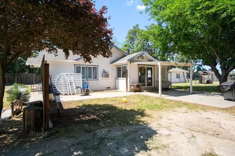 Exterior - 1905 E Santa Fe Dr, Merced, CA 95340 photo 13 of 14