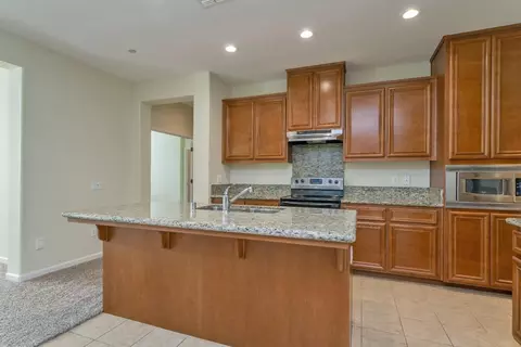 Kitchen - 3519 Eskaton Dr, Placerville, CA 95667 photo 4 of 5