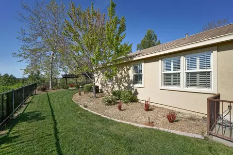 Exterior - 3519 Eskaton Dr, Placerville, CA 95667 photo 7 of 21