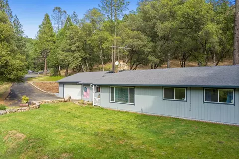 Exterior - 3855 Nugget Ln, Placerville, CA 95667 photo 4 of 4