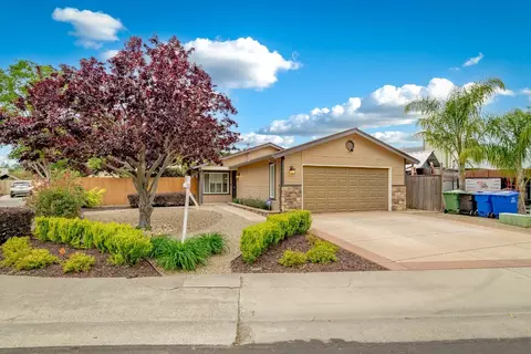 9676 Gamay Way, Elk Grove, CA 95624