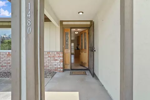 Entry Way - 1480 Titleist Way, Manteca, CA 95337 photo 1 of 4