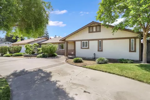 Exterior - 1480 Titleist Way, Manteca, CA 95337 photo 7 of 23