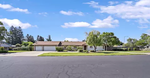 Exterior - 1480 Titleist Way, Manteca, CA 95337 photo 2 of 23