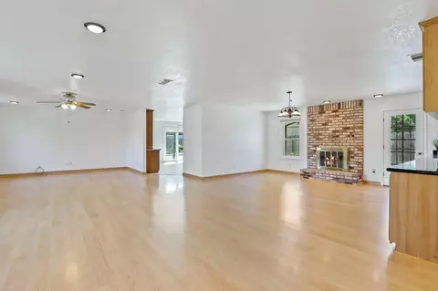 Living - 1480 Titleist Way, Manteca, CA 95337 photo 1 of 10