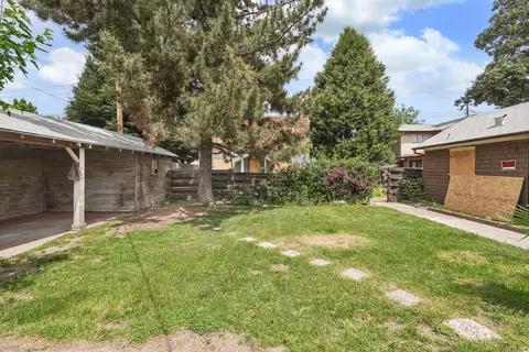 Exterior - 419 W Locust St, Lodi, CA 95240 photo 10 of 23