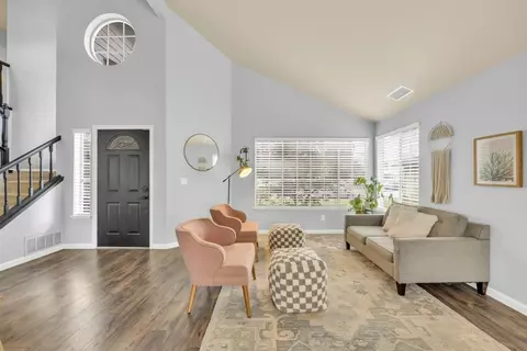 Living - 5625 Summit Dr, Rocklin, CA 95765 photo 1 of 5