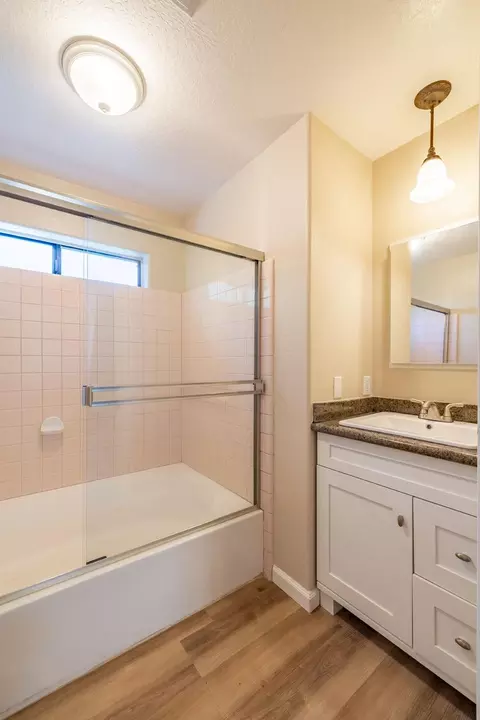 Bath - 13501 W View Dr, Sutter Creek, CA 95685 photo 3 of 3
