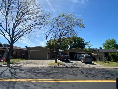 1536 W Rumble Rd, Modesto, CA 95350 photo 1