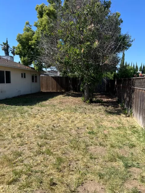 904 Musick Ave, Modesto, CA 95351 photo 11