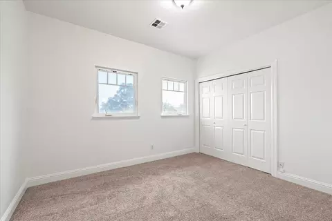 Bedroom - 1433 Scenic Dr, Modesto, CA 95355 photo 1 of 4