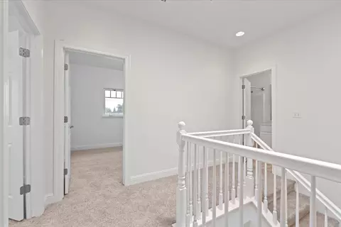 Entry Way - 1433 Scenic Dr, Modesto, CA 95355 photo 8 of 8