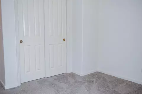 Bedroom - 894 Cinnamon Teal Ct, Manteca, CA 95337 photo 2 of 4