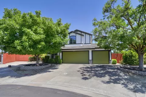 8809 Cresswell Ct, Elk Grove, CA 95624