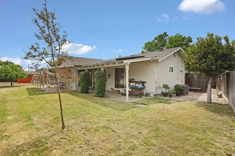 Exterior - 1516 Tiburon Ct, Modesto, CA 95350 photo 9 of 14
