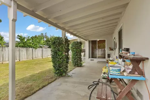 Exterior - 1516 Tiburon Ct, Modesto, CA 95350 photo 3 of 14