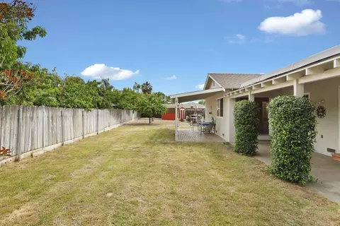 Exterior - 1516 Tiburon Ct, Modesto, CA 95350 photo 2 of 14