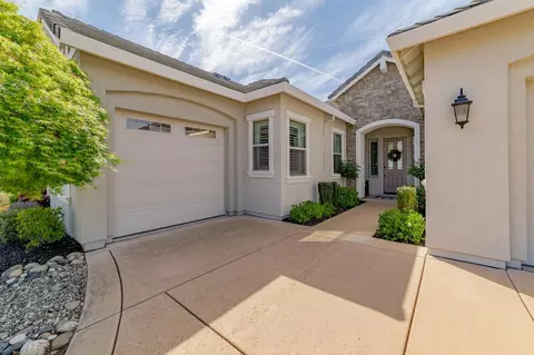 Exterior - 930 Dusty Stone Loop, Rocklin, CA 95765 photo 2 of 14