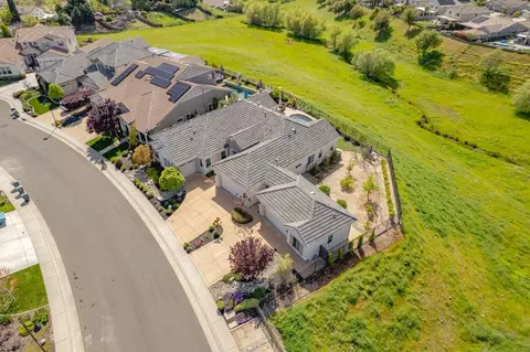 View/Area - 930 Dusty Stone Loop, Rocklin, CA 95765 photo 4 of 9