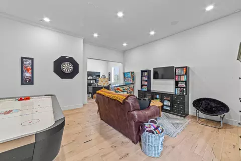 Living - 930 Dusty Stone Loop, Rocklin, CA 95765 photo 8 of 9