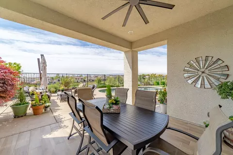 Exterior - 930 Dusty Stone Loop, Rocklin, CA 95765 photo 5 of 14