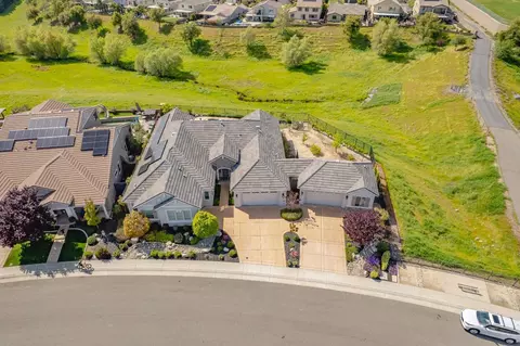 Exterior - 930 Dusty Stone Loop, Rocklin, CA 95765 photo 12 of 14