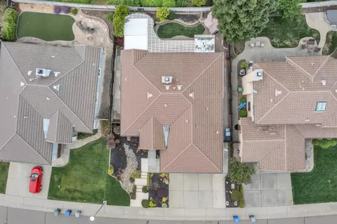 View/Area - 492 Hall St, Folsom, CA 95630 photo 1 of 2