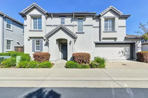 8620 Cortina Cir, Roseville, CA 95678