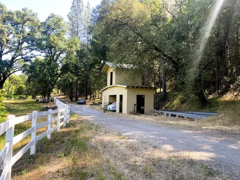 View/Area - 2990 Boole Rd, Applegate, CA 95703 photo 5 of 7