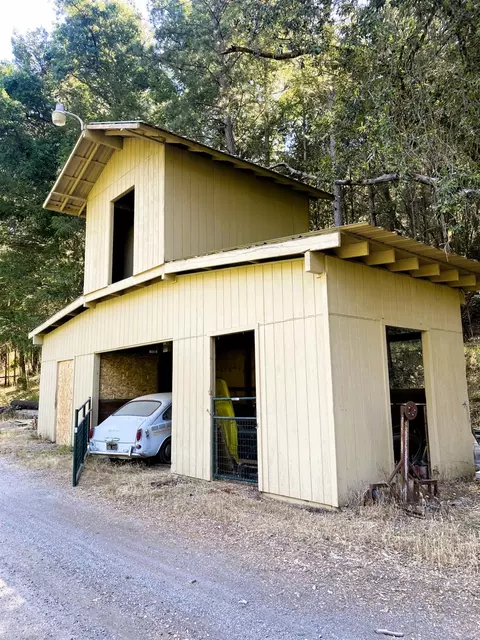 Exterior - 2990 Boole Rd, Applegate, CA 95703 photo 8 of 13