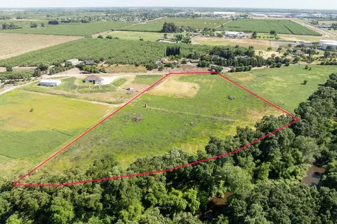4519 Gomes Rd, Modesto, CA 95357 photo 6