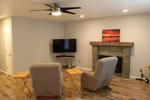 Living - 165 S Roxie Dr, Ripon, CA 95366 photo 1 of 6