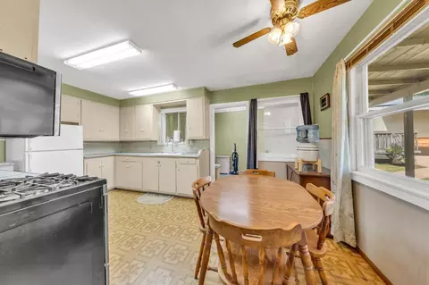 Dining - 4885 Racetrack Rd, Rocklin, CA 95677 photo 1 of 1