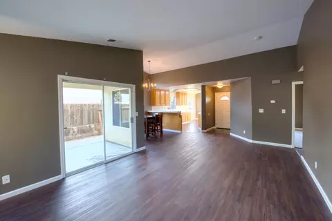 1422 Via Del Pettoruto, Gustine, CA 95322 photo 6