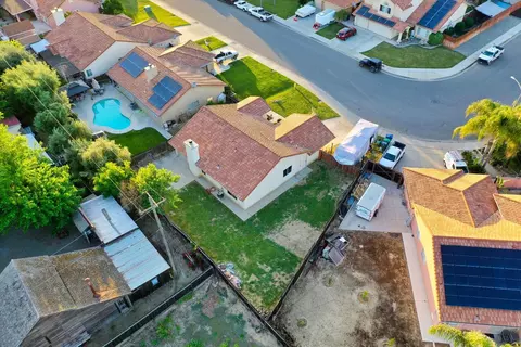 1422 Via Del Pettoruto, Gustine, CA 95322 photo 27