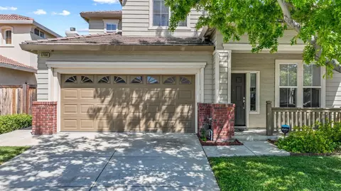 1704 Gloria Cir, Tracy, CA 95377 photo 3