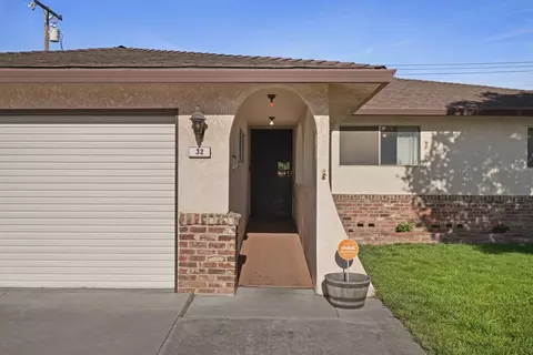 32 S Cambridge Dr, Lodi, CA 95242 photo 4