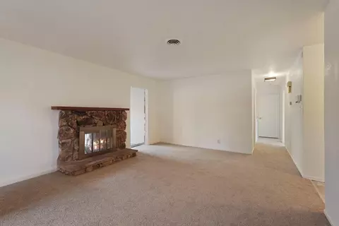 32 S Cambridge Dr, Lodi, CA 95242 photo 8