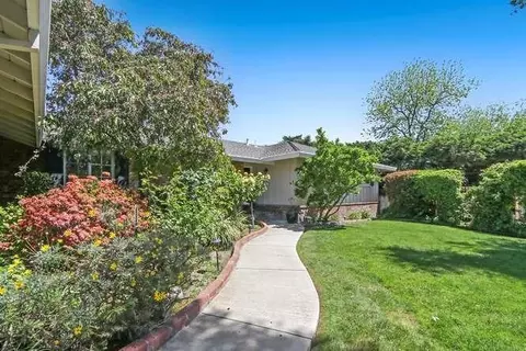1456 Engberg Ct, Carmichael, CA 95608 photo 3