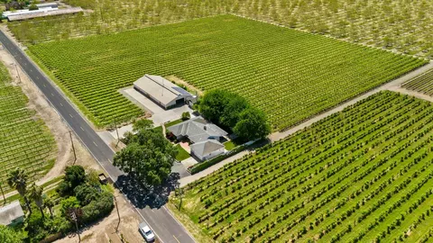 View/Area - 22099 N Devries Rd, Lodi, CA 95242 photo 7 of 8