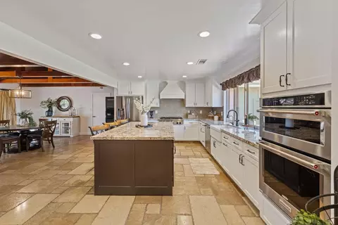 Kitchen - 22099 N Devries Rd, Lodi, CA 95242 photo 2 of 5