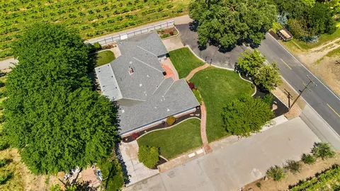 View/Area - 22099 N Devries Rd, Lodi, CA 95242 photo 4 of 8