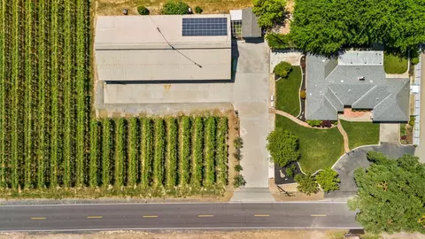 View/Area - 22099 N Devries Rd, Lodi, CA 95242 photo 6 of 8